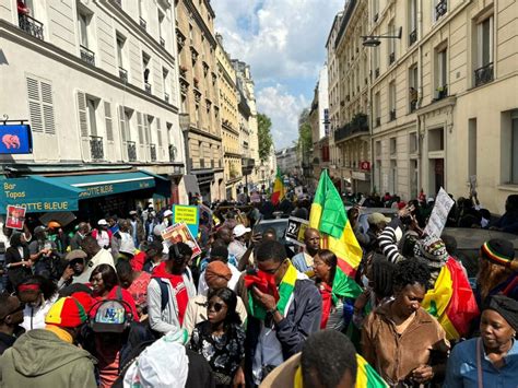 France Retour En Image De La Manifestation Des Patriotes Photos