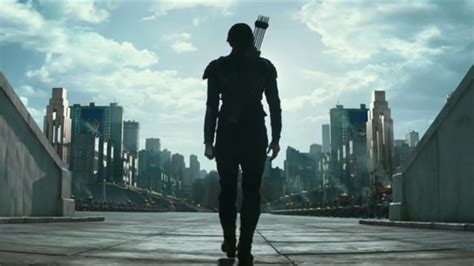 Hunger Games Il Canto Della Rivolta Parte Il Poster E I Trailer