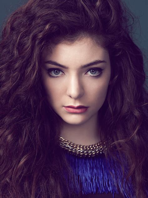 Lorde Billboard Photoshoot