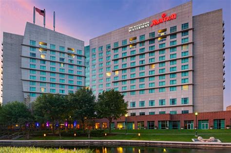 Hotel in The Woodlands, TX | The Woodlands Waterway Marriott Hotel ...