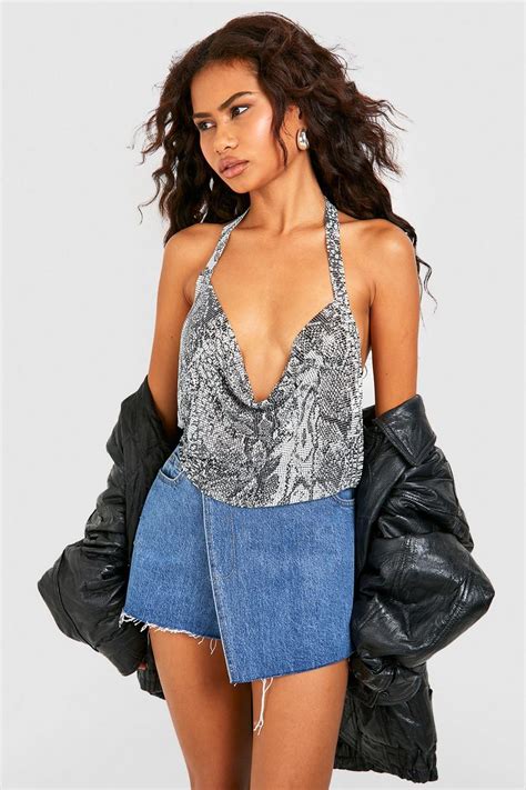 Chainmail Printed Crop Top Boohoo Uk