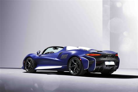 The Ultimate open-top roadster experience: McLaren Elva