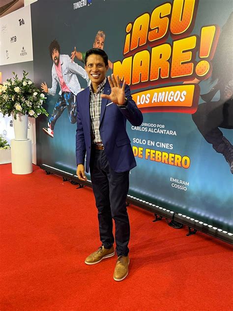 Así fue el Avant Premiere de Asu Mare Los amigos Ernesto Jerardo