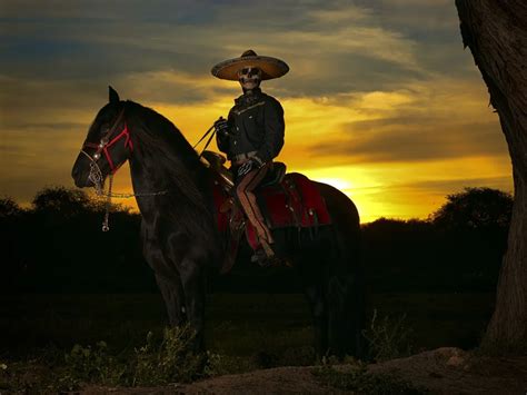 C Mo Escribir Un Guion Teatral Sobre La Leyenda Del Charro Negro