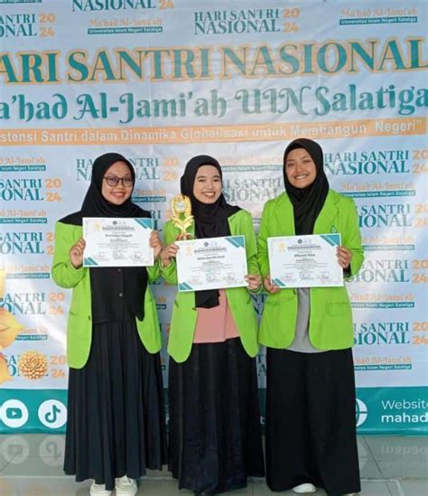 Rieke Aurelia Azmi Mahasiswi PGMI UIN Walisongo Semarang Raih Juara