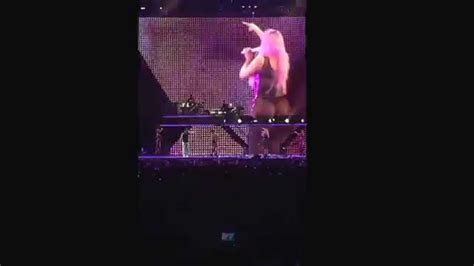 Nicki Minaj Pink Print Tour Opening Stockholm Starships Youtube