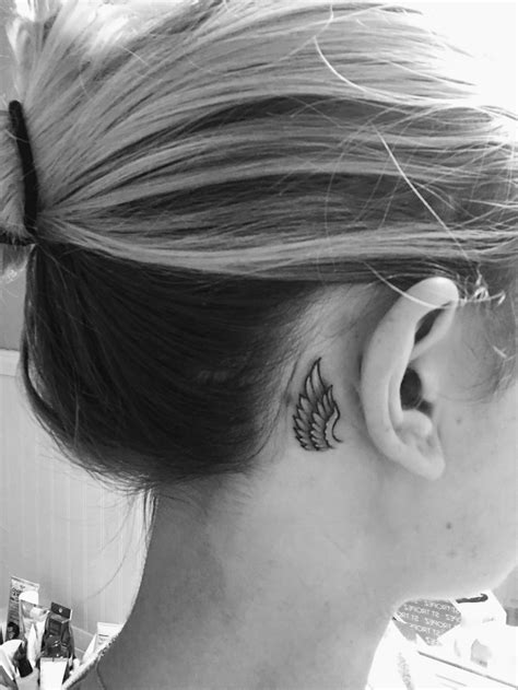 30 Creative Behind The Ear Tattoos For Women