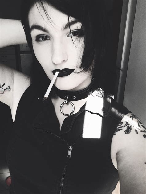 29 Best Uthat Goth Girl Images On Pholder Gone Wild Trans Transpassing And Transtimelines