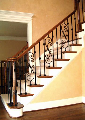 Knuckle Wwrought Iron Scroll Baluster Stair Solution