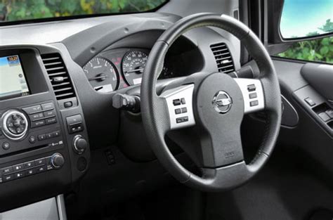 Nissan Navara Tekna Connect Photo Gallery 810