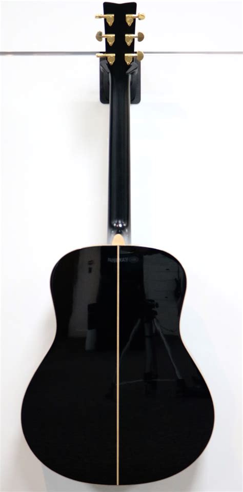 Yamaha LL16D ARE Acoustic Guitar, Yamaha HQ Showroom Model In Black ...