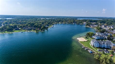 Best Lake in Waterford Twp MI; Cass Lake! - Oakland County Lakefront home for sale Michigan ...