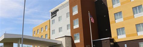 Hotel near Bowling Green State University | Fairfield Inn & Suites