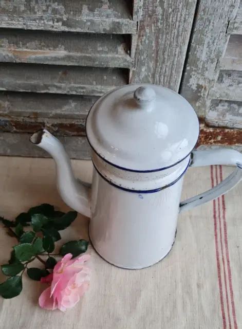 ANCIENNE CAFETIERE EMAILLEE Blanche Complete EUR 45 00 PicClick FR