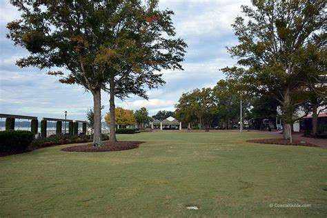 Henry C. Chambers Waterfront Park - Beaufort-SC.com