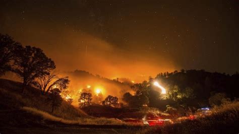 Más De 13000 Personas Evacuadas Por Los Incendios En California Cooperativacl