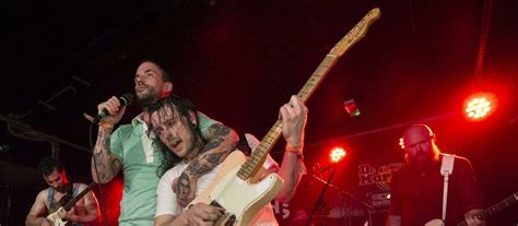 idles concert     seatgeek