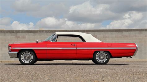 1962 Pontiac Bonneville Convertible at Glendale 2023 as S154.1 - Mecum ...