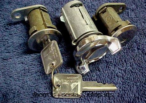 NOS Door Ignition Locks With Logo Keys AMC AMX Javelin 70 71 72 73 74