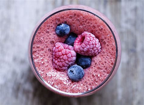 10 Fat-Burning Smoothie Recipes Nutritionists Love — Eat This Not That