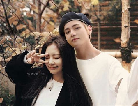 Pin By Nayely Giron On Taennie Kpop Couples Couples Blackpink And Bts