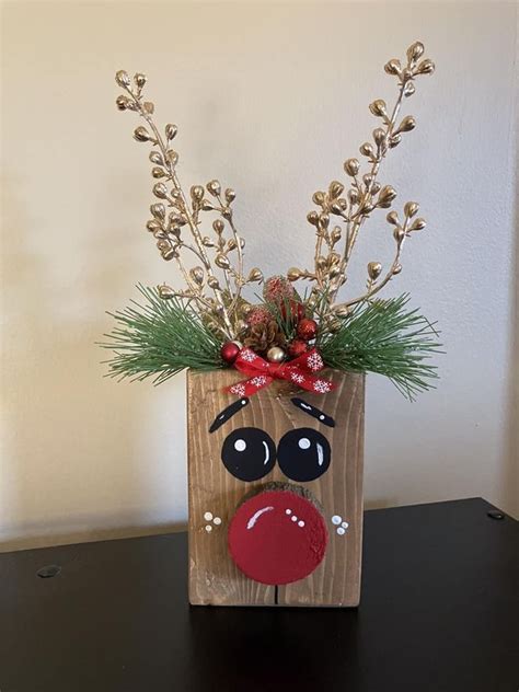 Craftsy Kiosk By Tesh My Reindeer Using A 2x4 Piece Of Wood