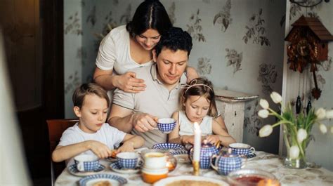 Beneficios De Comer En Familia Para Tus Hijos