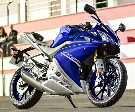 Yamaha Yzf R Fiche Moto Motoplanete