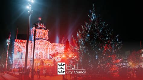 Hull S Christmas Tree Has Arrived Hull City Council Youtube