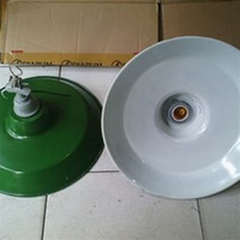 Jual Kap Lampu Hijau Fitting Besi SET E27 I Fiting Gantung Keramik