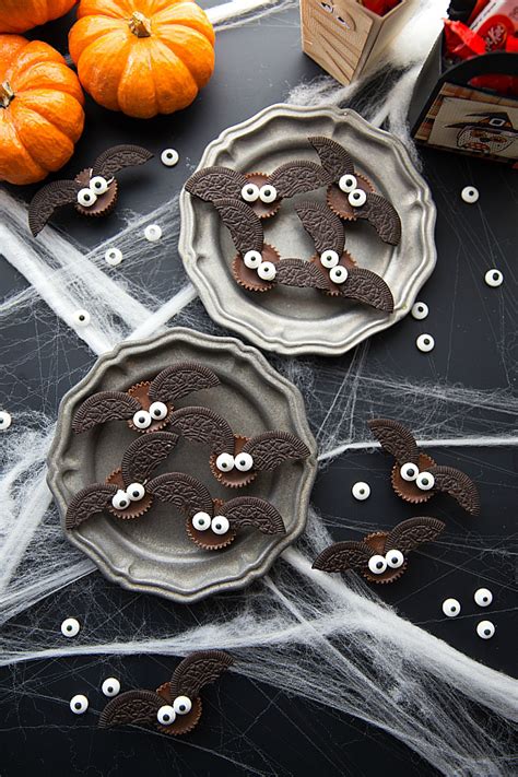 17 Easy And Tasty Halloween Treats To Make With Kids