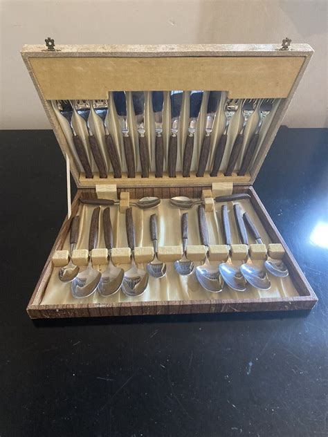 24pc Vintage 1970s Cutlery Set Ashberry Brand Stainless Steel Very