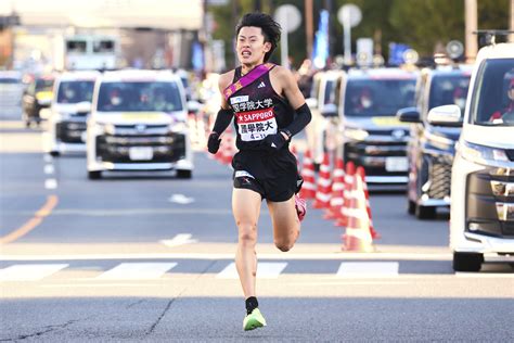 第100回箱根駅伝、総合優勝を目指した中大と國學院大の主将が見せたプライド 中大・湯浅は区間3位の激走、チームに火をつけた國學院大・伊地知の