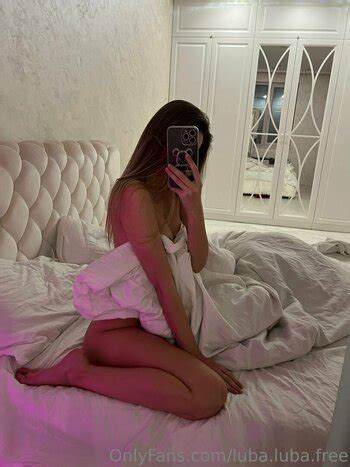 Colleen McGinniss Nude Sexy Collection Photos TheFappening