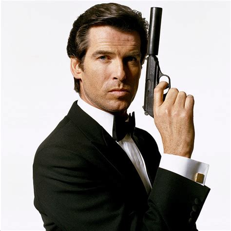 Pierce Brosnan As James Bond 1995 — Limited Edition Print Terry O