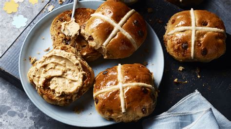 Supermarkets Reveal Hot Cross Bun Ranges For Easter Product News