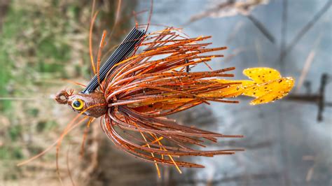 How To Fish Swim Jigs For Big Smallmouth Bass Youtube