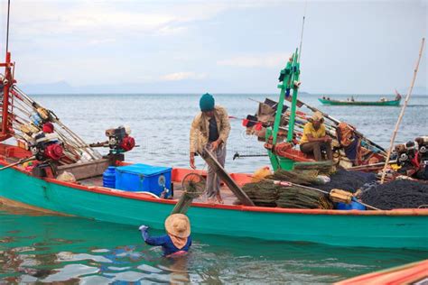 Traditional Asian Fishing Editorial Photo Image Of Catching 54638806