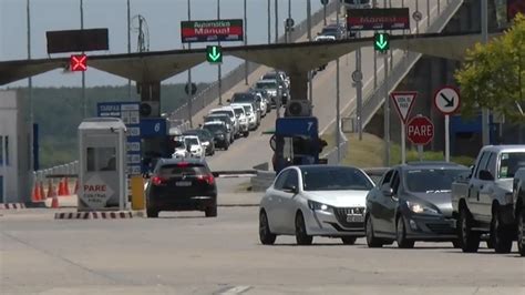 Más de 143 000 turistas argentinos ingresaron a Uruguay en el fin de año