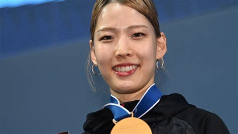 フェンシング江村美咲 世界選手権で史上初の2連覇 パリ五輪出場に大きく前進 Tbs News Dig