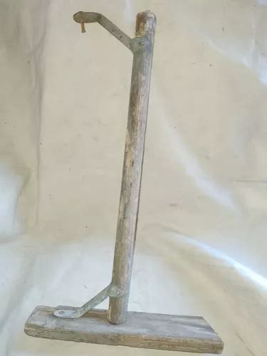 Pedazo De Madera Antigua Pequeño Como Para Una Agarradera Nude Meses sin interés