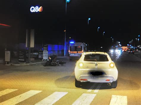 Cagliari Scontro Tra Auto E Moto Un Ferito Cagliari Cronaca