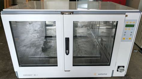 Sartorius Certomat BS 1 Heated Cabinet Incubator Shaker Clean