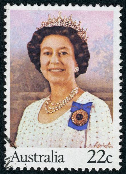 Peste 570 Fotografii De Stoc Fotografii și Imagini Scutite De Redevențe Cu Elizabeth Ii Istock