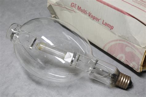 Lighting Gallery Net HID Metal Halide 1500w GE Multi Vapor MVR HBD