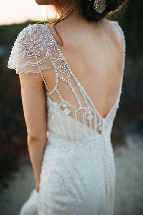 Breathtaking Gatsby Glam Wedding Dresses Weddingomania Atelier