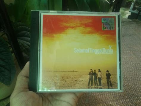 1st Pressing BUTTERFINGERS Selamat Tinggal Dunia CD Hobbies Toys