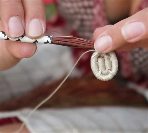 How To Make A Basket With Pine Needles