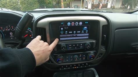 Gm Touch Screen Radio Problems Fix 2017 Gmc Denali 2500 Hd 8 Touch Screen Radio Works Again