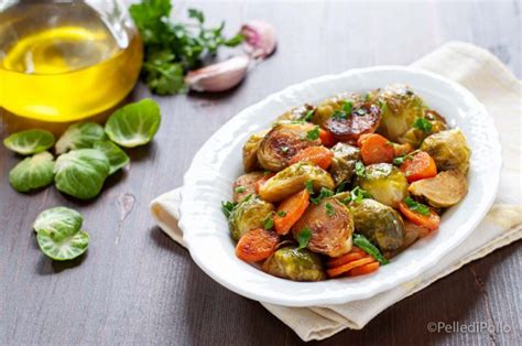 Cavoletti Di Bruxelles In Padella Con Carote E Balsamico Gustosi E Veloci